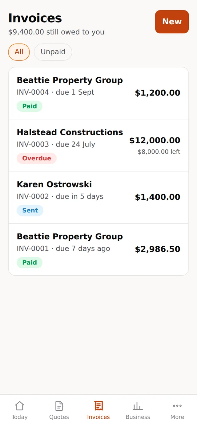 The invoice list on a phone, showing paid, sent and overdue invoices